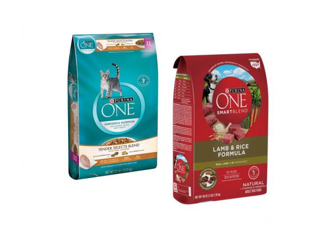 Get A Free Bag Of Dog Or Cat Food From Purina!