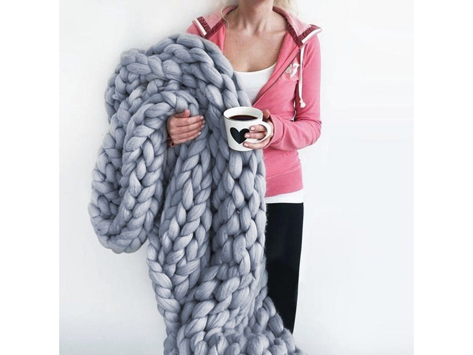 Free Extreme Chunky Knitted Blanket From Tomoson